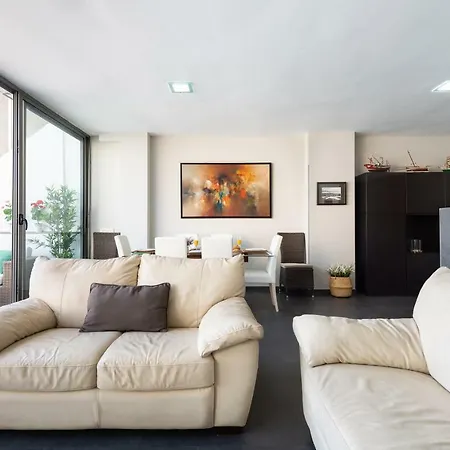 Living Canteras Homes - Canteras Penthouse Apartment